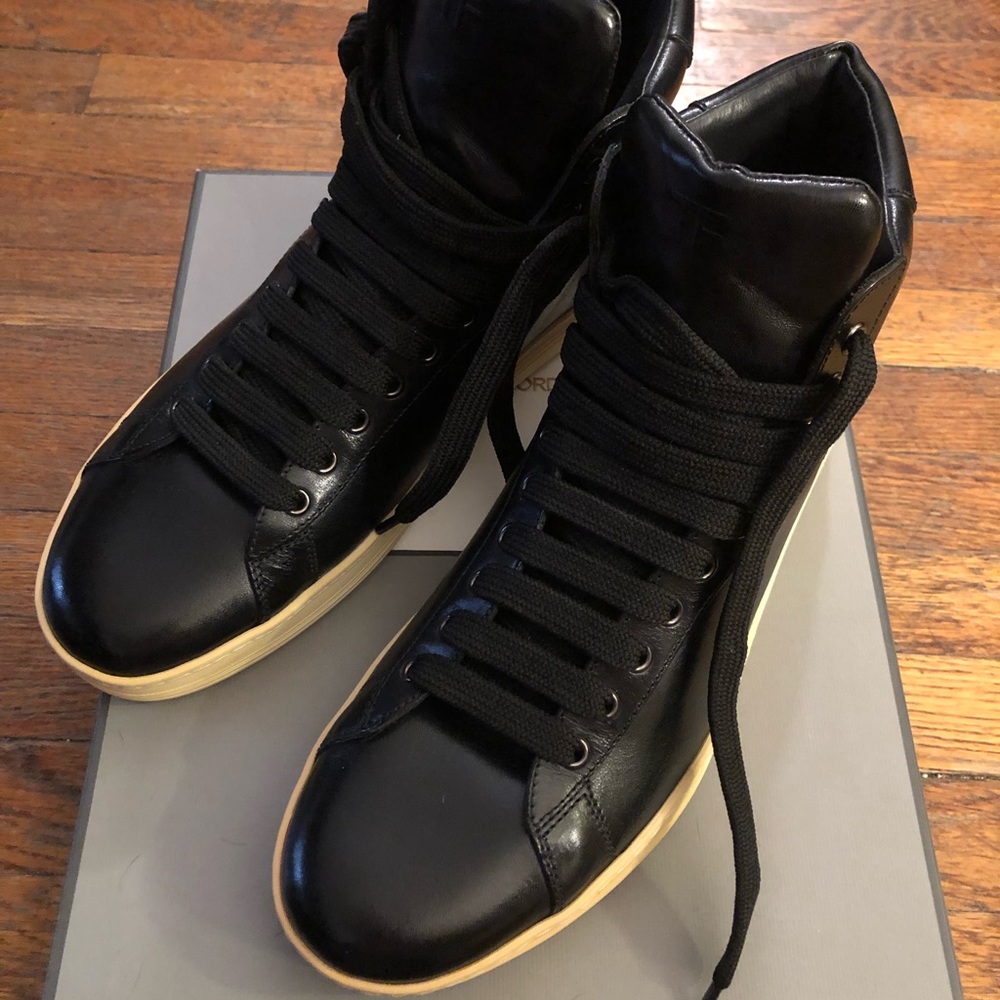 Tom Ford Hi Top Leather Sneakers - Picture 5 of 16
